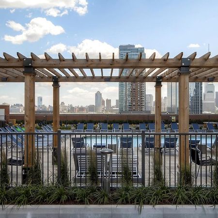 Global Luxury Suites At Newport Jersey City Dış mekan fotoğraf