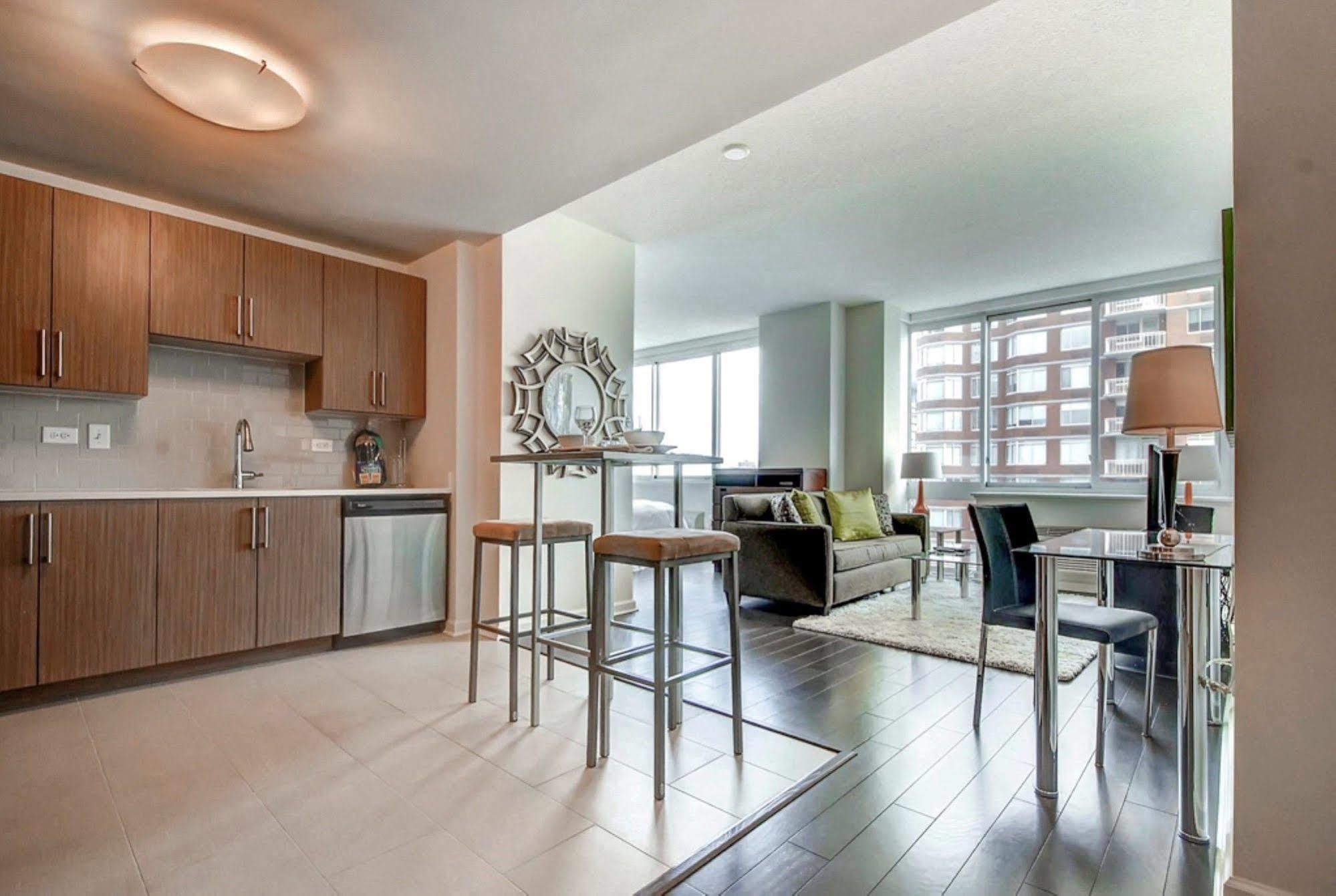 Global Luxury Suites At Newport Jersey City Dış mekan fotoğraf